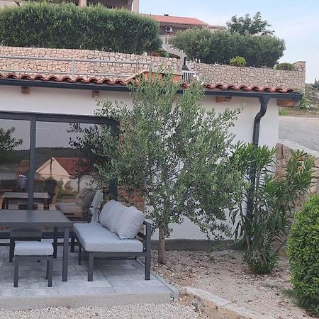 Apartmani Darko Rtina Exterior photo