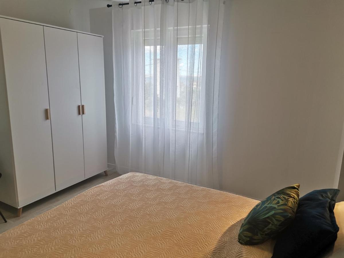 Apartmani Darko Rtina Exterior photo